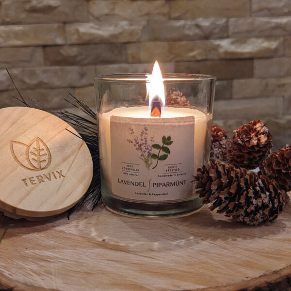 Lõhnaküünal puidust tahiga Lavendel-piparmünt